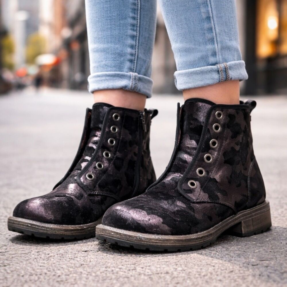 Dolce Vita‎ Black Camo Ankle Moto Girls Combat Boots